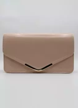 Лакированный клатч-конверт с золотыми деталями KOKO COUTURE, обнаженная