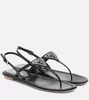 Лаковые сандалии-танга Prada, черный