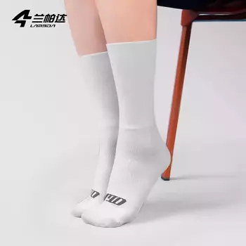 Lampada Дышащие светоотражающие велосипедные носки Мужские и женские велосипедные дорожные велосипедные спортивные носки Носки для бега средней длины - белые Lameda