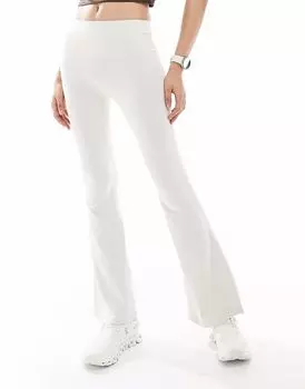 Леггинсы Agon Flared белого цвета