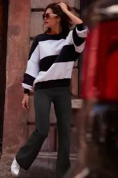 Леггинсы клеш Power Sculpting Ponte Next, серый