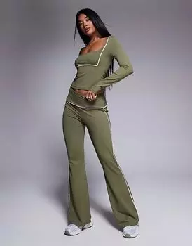 Леггинсы-клеш с контрастной окантовкой цвета оливы ASOS DESIGN