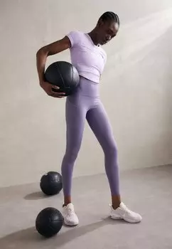 Леггинсы Universa Nike, фиолетовый