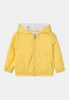 Легкая куртка HOODED RAIN COAT UNISEX Il Gufo, цвет chick yellow