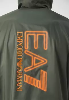Легкая куртка JACKET EA7 Emporio Armani, зеленый