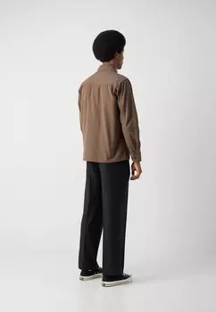 Легкая куртка OVERSHIRT Lindbergh, хаки