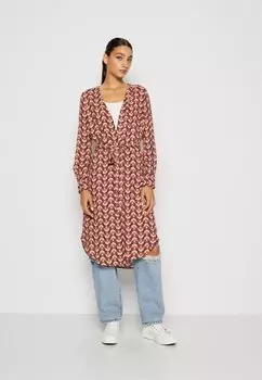 Легкая куртка Vero Moda