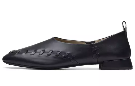 Легкая танцевальная серия Женская повседневная обувь Женские низкие черные Clarks