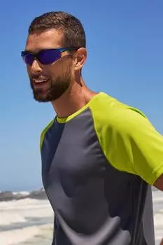 Легкие пластиковые солнцезащитные очки с поляризованными линзами UV400 'Bantham' Mountain Warehouse, черный