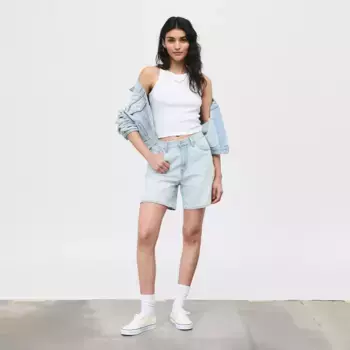 Легкие женские шорты из мешковатого льна и денима с высокой талией Levi's, цвет Luxury Trip Short - Light Wash