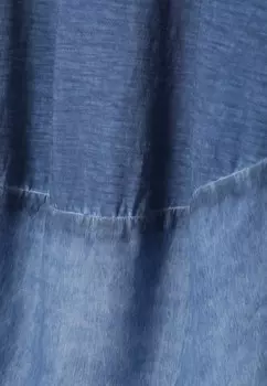 Легкое платье TANA TATUUM, светло-голубой