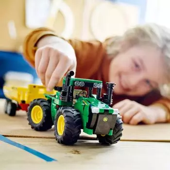 LEGO Technic John Deere 9620R 4WD Tractor 42136 Набор для сборки модели (390 деталей) LEGO