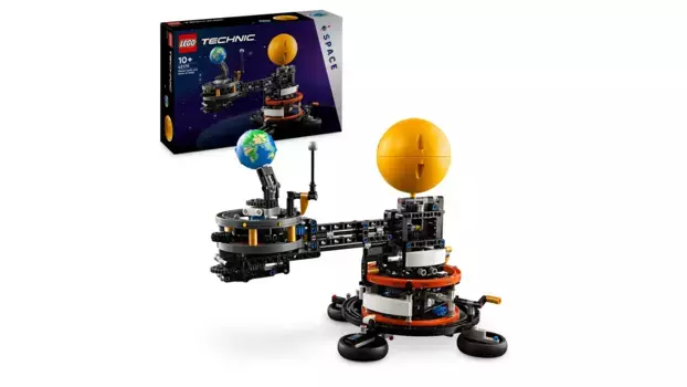 Lego Technic Модель Солнца, Земли и Луны (42179)