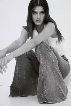 Лепим экстремальный блеск Good American, индиго