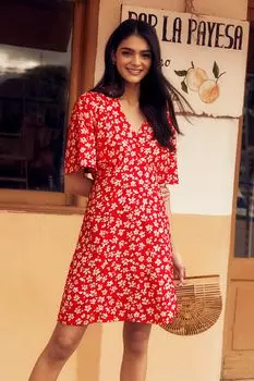 Летнее мини-платье с V-образным вырезом и расклешенными рукавами Friends Like These, красный