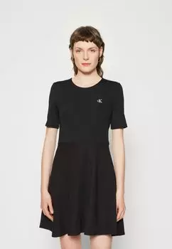 Летнее платье Calvin Klein Jeans, черное