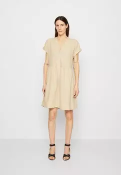 Летнее платье Esprit