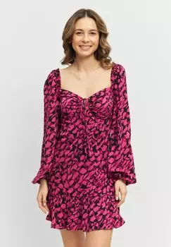 Летнее платье Laurella