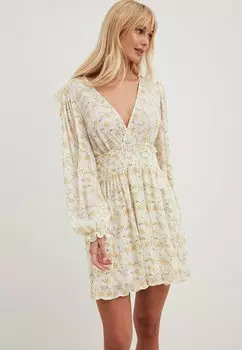 Летнее платье NA-KD, желтый