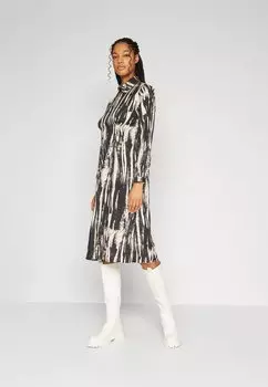 Летнее платье Onlwoodie Л/С Молния Б.К. Dress Ex Ptm ONLY, цвет cloud dancer aop:annie graphic