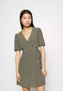 Летнее платье Pepe Jeans