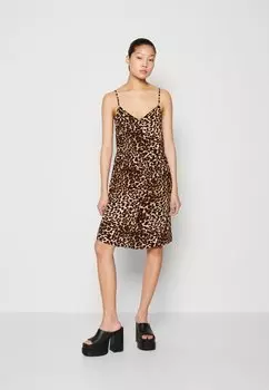 Летнее платье Pieces