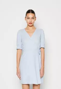 Летнее платье Pieces