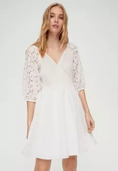 Летнее платье QS by s.Oliver, молочный