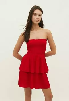 Летнее платье Stradivarius, красный