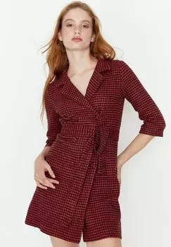 Летнее платье Trendyol, красный