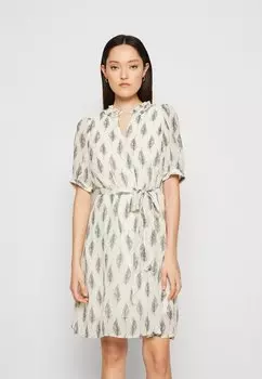 Летнее платье Vero Moda