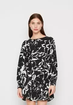 Летнее платье Vero Moda