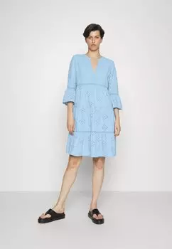 Летнее платье Vero Moda