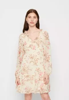 Летнее платье Vero Moda