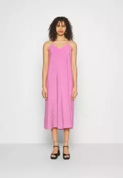 Летнее платье Vero Moda