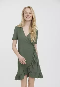 Летнее платье Vero Moda