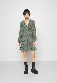 Летнее платье Vero Moda