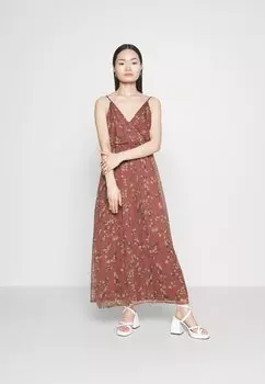 Летнее платье Vero Moda