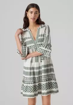 Летнее платье Vero Moda