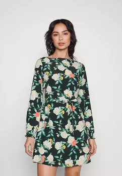 Летнее платье Vero Moda