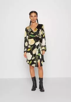 Летнее платье Vero Moda