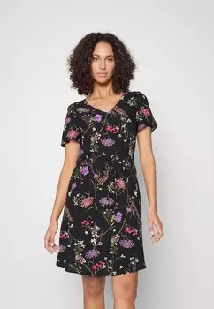 Летнее платье Vero Moda