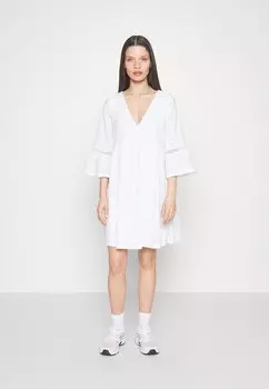 Летнее платье Vero Moda