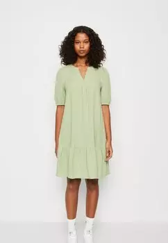 Летнее платье Vero Moda