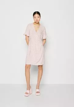 Летнее платье YAS