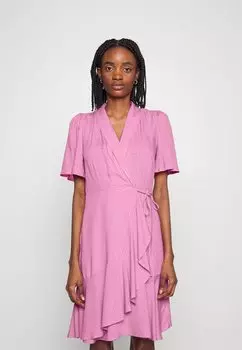 Летнее платье YAS