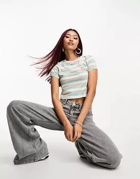 Летняя футболка в винтажную полоску Superdry с красной полоской