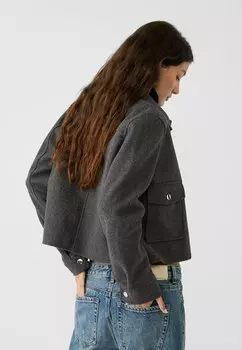 Летняя куртка Stradivarius, темно-серый