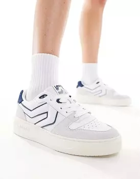 Levi's – Glide L – Бело-темно-синие спортивные туфли на толстой подошве и нашивке с логотипом