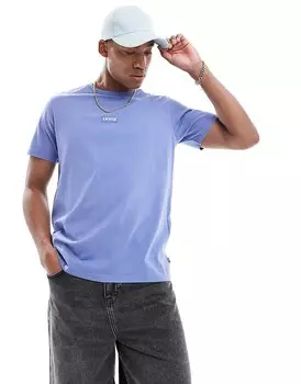 Levi's – синяя футболка свободного кроя с небольшой нашивкой-логотипом